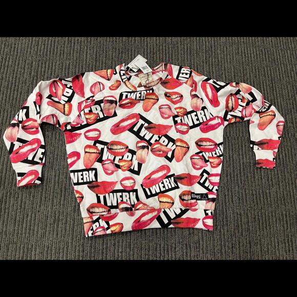 NWT New Elevenparis Miley Twerk Lips Sweatshirt Large - Picture 1 of 6